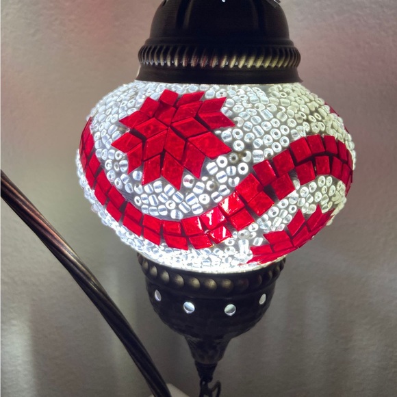 Handmade Turkish table lamp - Picture 2 of 2